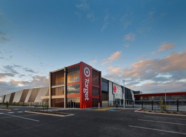 CIP_TARGET_Truganina_278-ext front far